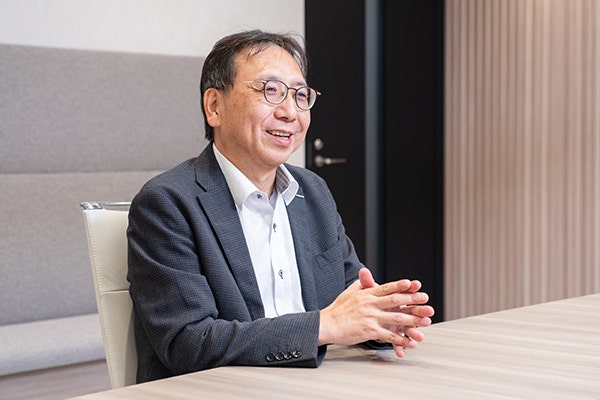 Satoshi Takehara, Executive Officer of AKM