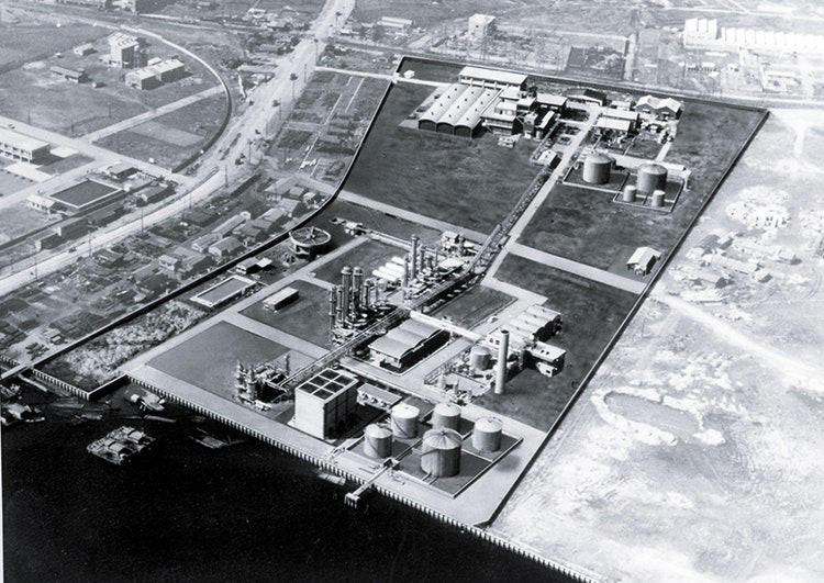 The Kawasaki Plant of Asahi-Dow (ca. 1960)