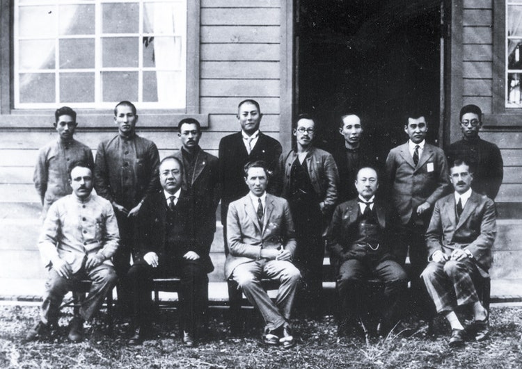 Dr. Luigi Casale seated in the center of the front row, to the right of him is Shitagau Noguchi