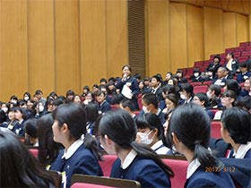コメントを受けて、生徒の皆さんからのひとこと