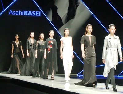 2017／2018秋冬ベンベルグコレクションの様子
