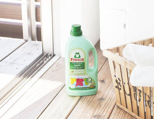 「フロッシュ 衣料用洗剤 レギュラータイプ アップル 1,500ml」