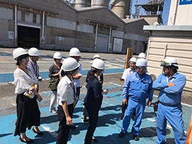 製造所内の見学