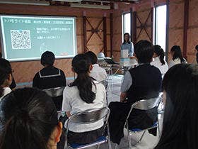 材質の違いによる断熱性について学ぶ