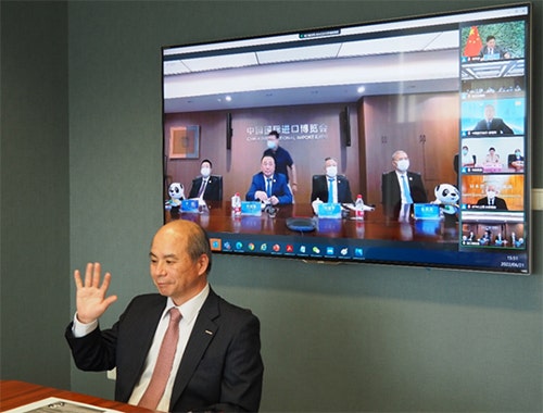 6月21日（火）に執り行われた「CIIE」のオンライン調印式の様子 （写真：執行役員 兼 中国総代表　近藤 修司）