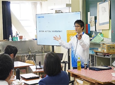 講師を務めた当社社員 小村亮