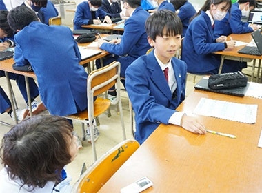 生徒の皆さんへの取材