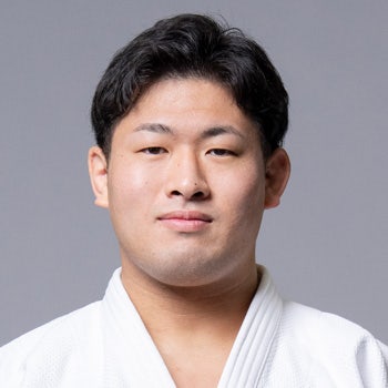 石本　慎太郎