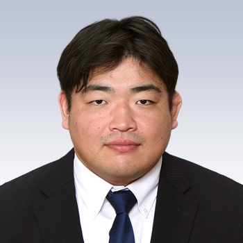 王子谷　剛志