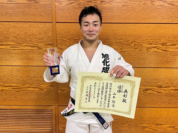 山本選手