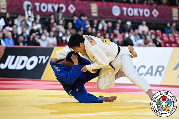 取組中の永瀬選手