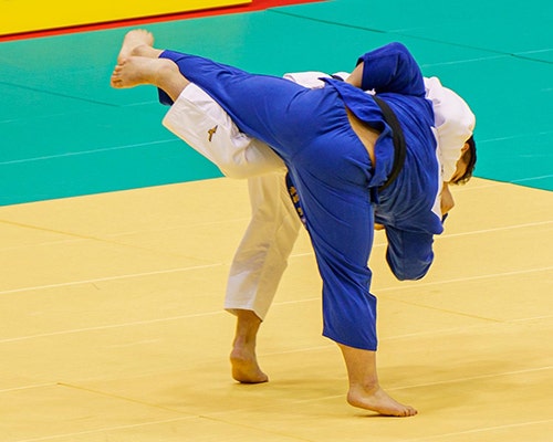 取組中の太田選手