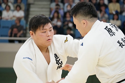 取組中の中野選手