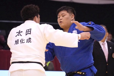 取組中の中野選手
