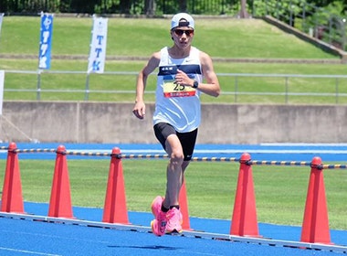 鎧坂選手