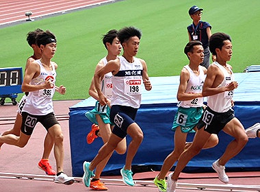片川選手