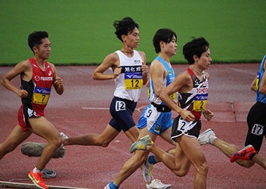 レース中の様子