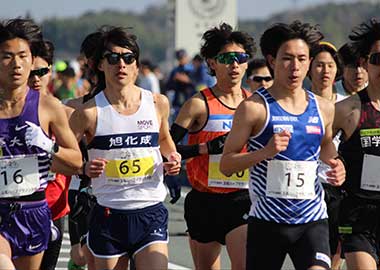 レース中の様子