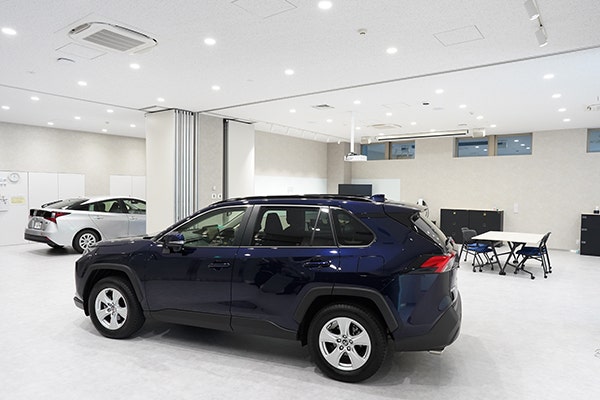 AKM Co-Creation & Technology Center demonstration car space